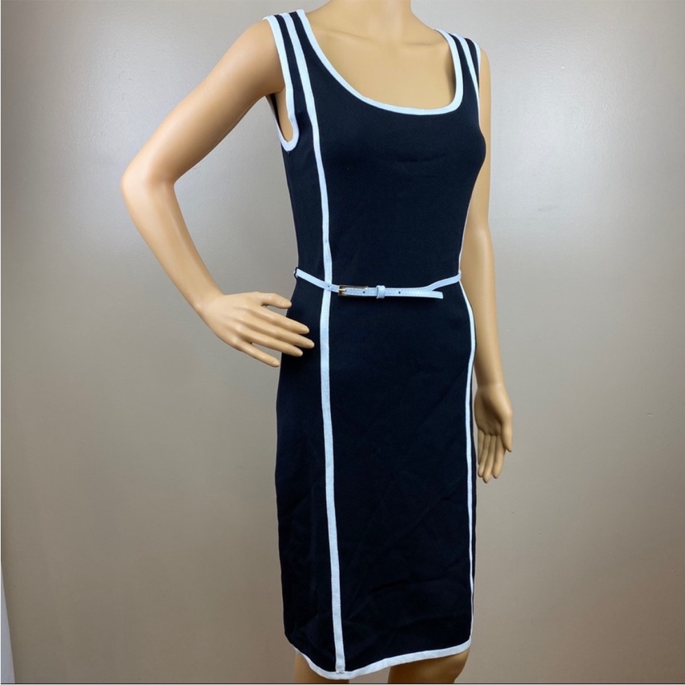 EUC Carmen Marc Valvo Sleeveless Dress with Belt.